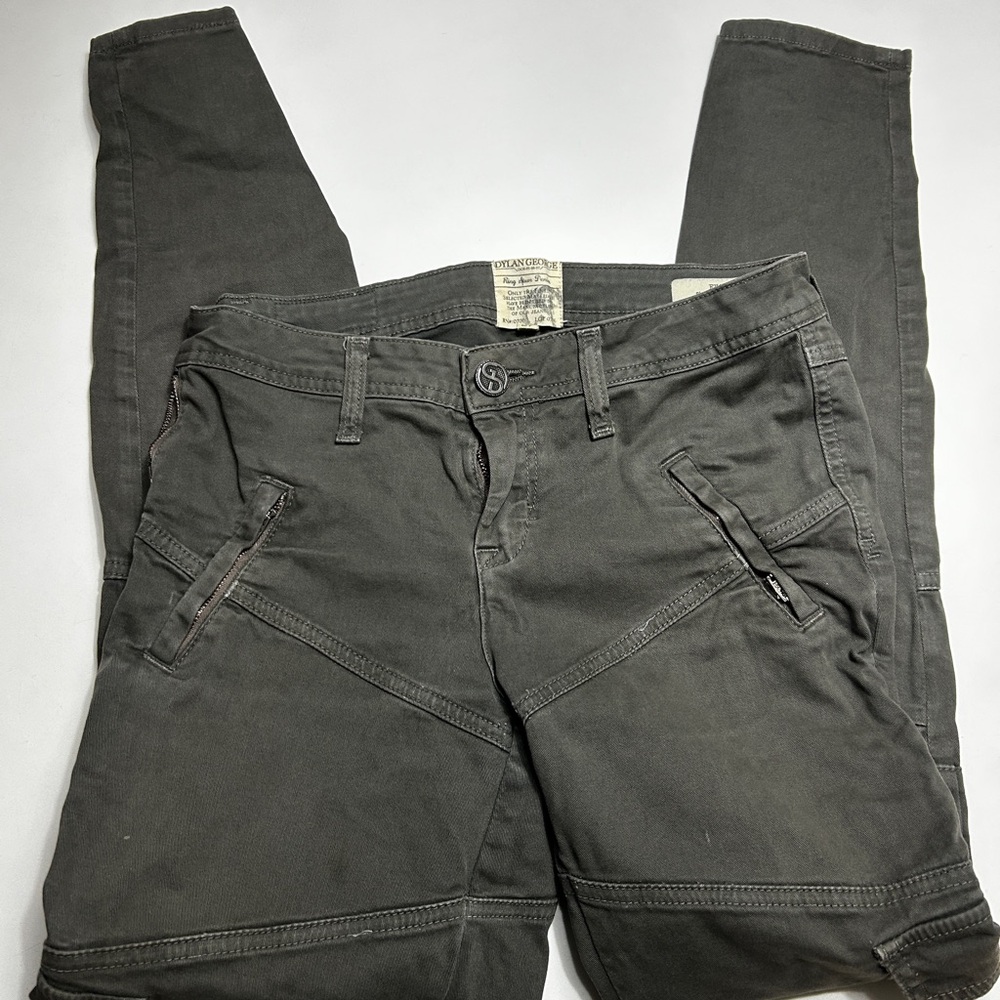Women's Skinny Pants in Gray